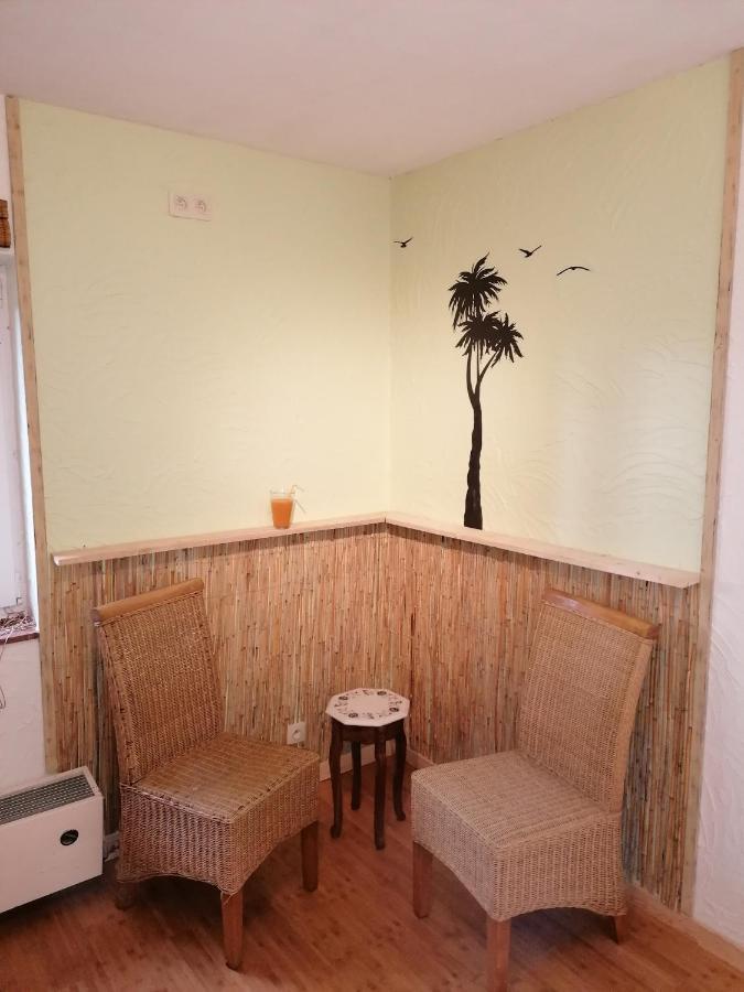 En Chapoisie Bed & Breakfast Ciney Ngoại thất bức ảnh